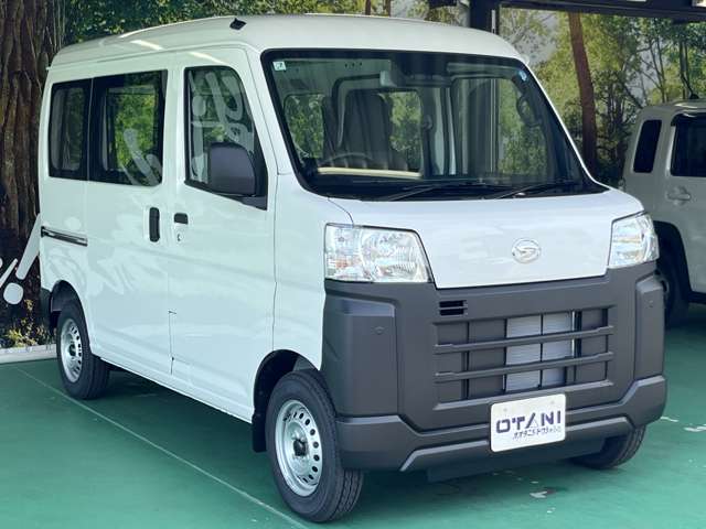 Daihatsu Hijet Cargo 5