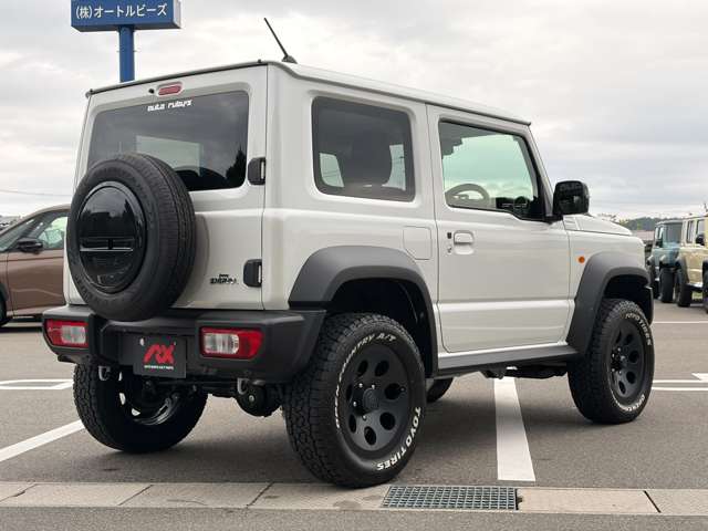 Suzuki Jimny Sierra 9