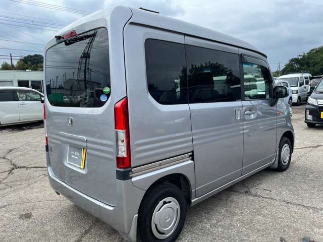 Honda N-VAN 6