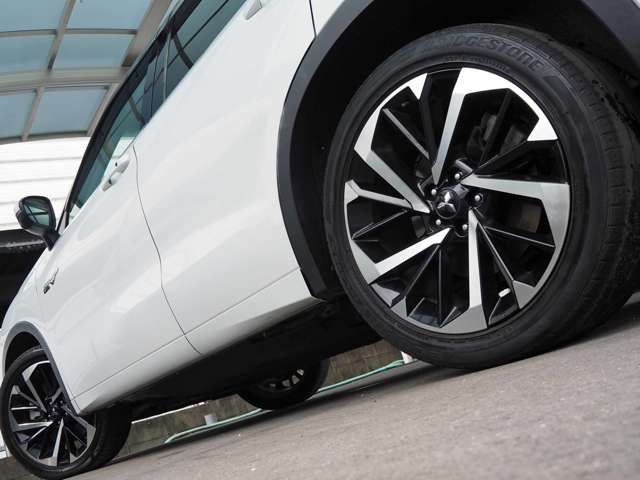 Mitsubishi Outlander 12