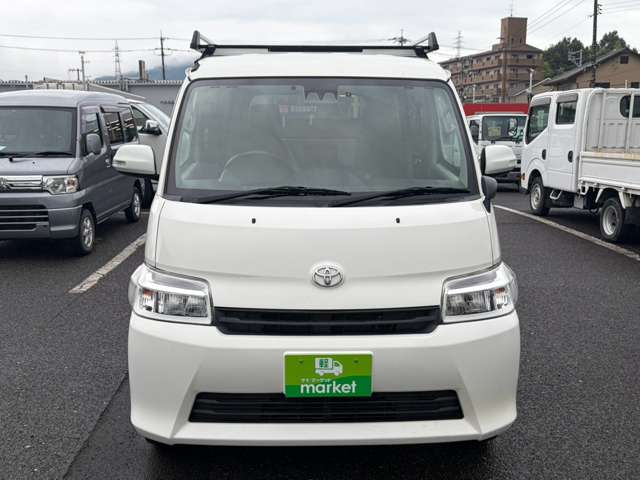Toyota Town Ace Van 11