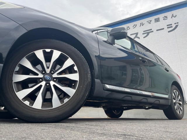 Subaru Legacy Outback 12