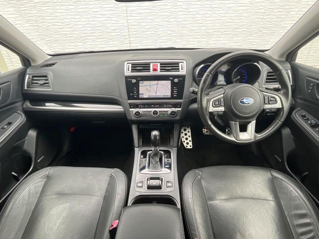 Subaru Legacy Outback 2