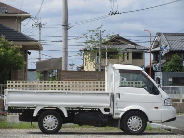 Mazda Bongo Truck 11