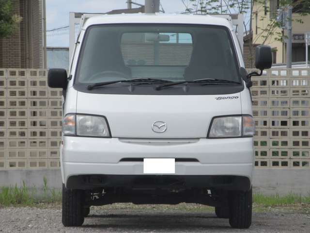 Mazda Bongo Truck 6