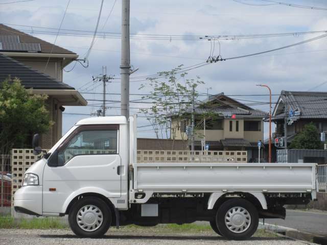 Mazda Bongo Truck 10