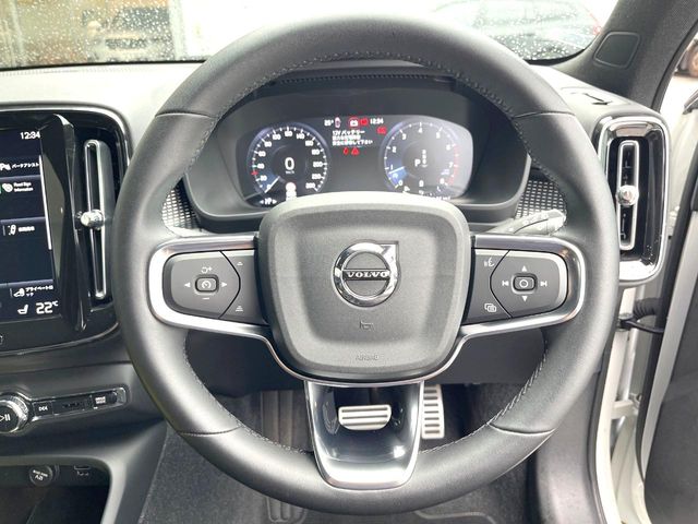 Volvo XC40 11