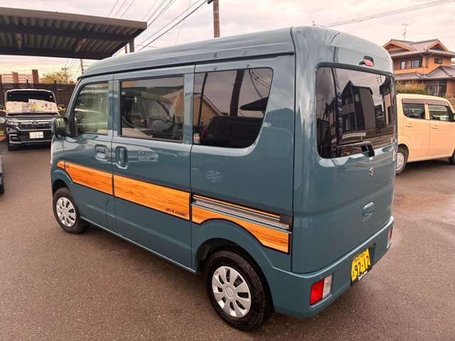 Suzuki Every 9