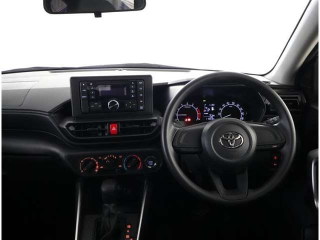 Toyota Raize 4