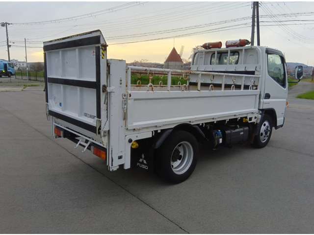 Mitsubishi Fuso Canter 5