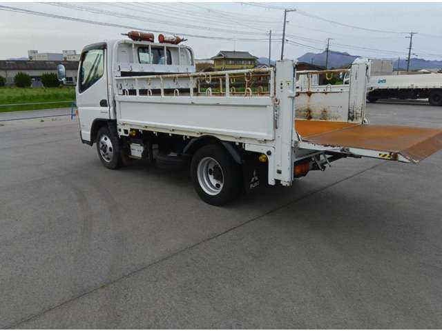 Mitsubishi Fuso Canter 10