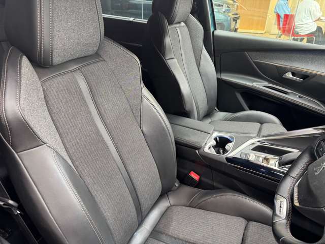 Peugeot 5008 7