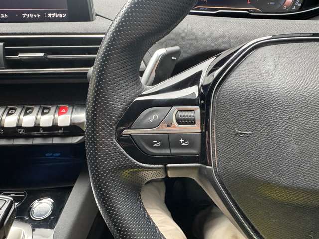 Peugeot 5008 9