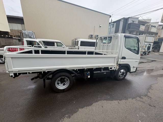Mitsubishi Fuso Canter 8
