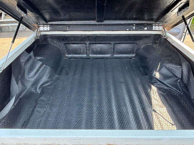 Toyota Hilux 12