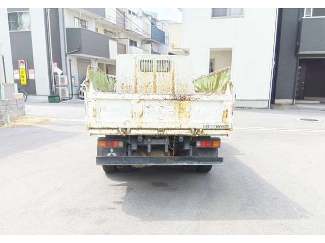 Mitsubishi Fuso Canter 5