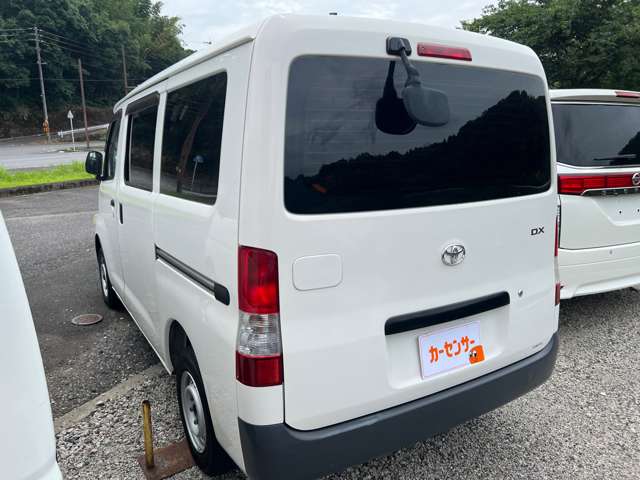 Toyota Light Ace Van 4