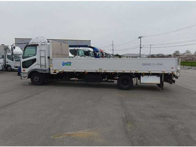 Mitsubishi Fuso Fighter 2