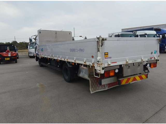 Mitsubishi Fuso Fighter 3