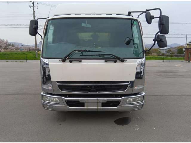 Mitsubishi Fuso Fighter 8