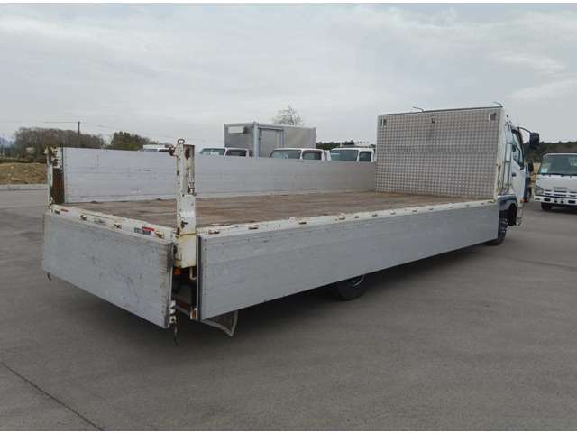 Mitsubishi Fuso Fighter 10