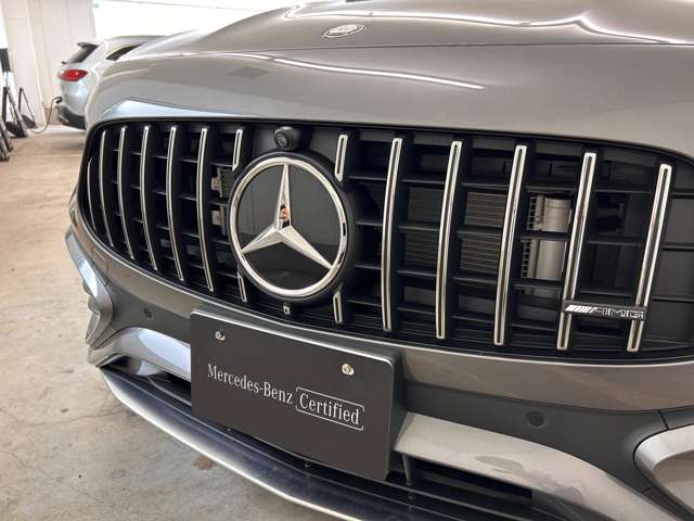 Mercedes-Benz GLA-Class 10