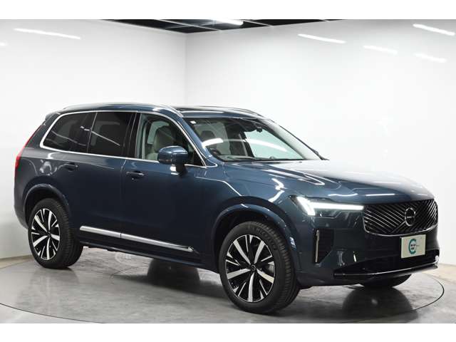 Volvo XC90 9