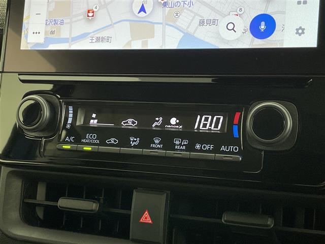 Toyota Sienta 11