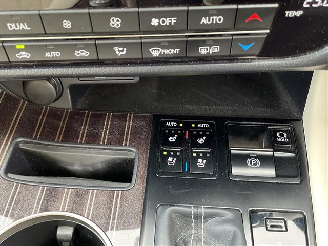 Lexus RX 6