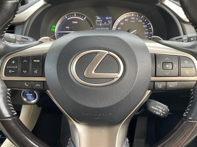 Lexus RX 7