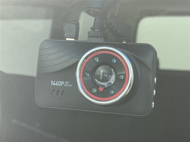 Nissan Serena 10