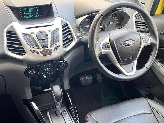 Ford エコスポーツ 12