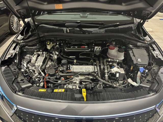 Mercedes-Benz EQA 9