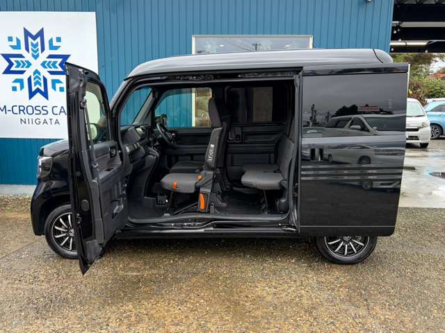 Honda N-VAN 11