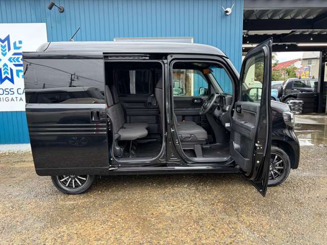 Honda N-VAN 9