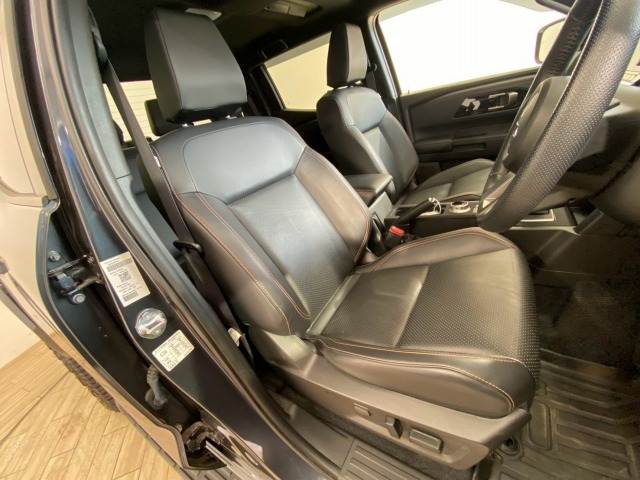 Mitsubishi Triton 11
