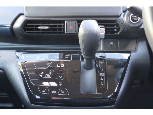 Mitsubishi eK X 8