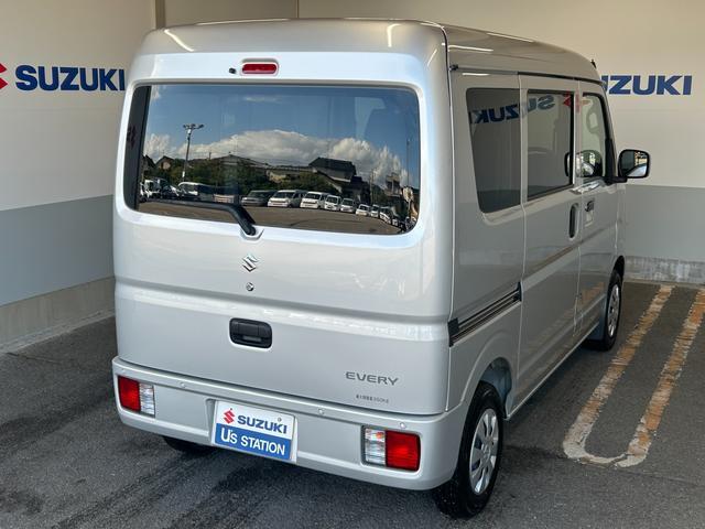 Suzuki Every 3