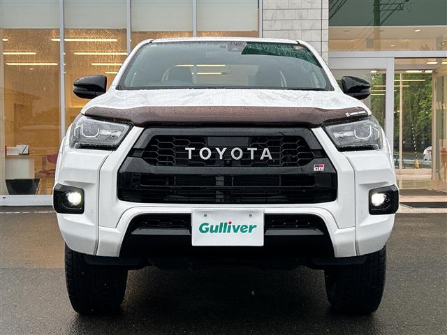Toyota Hilux 6