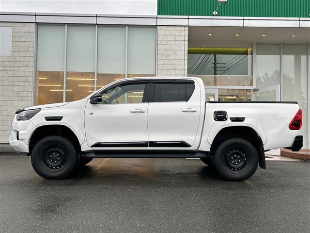 Toyota Hilux 8