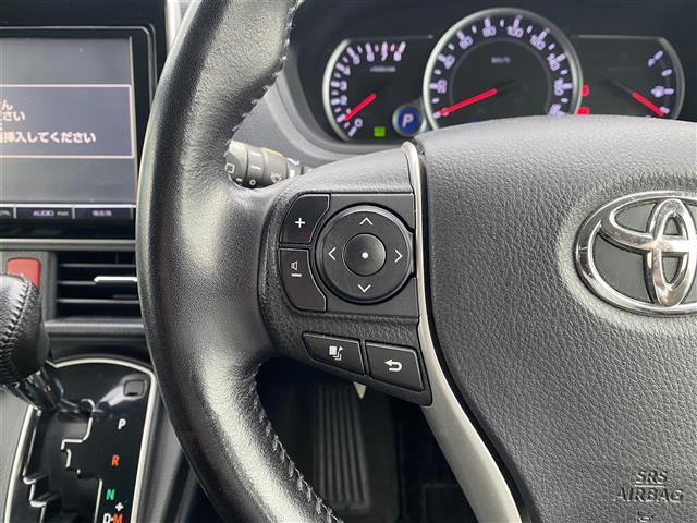 Toyota Voxy 10
