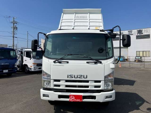Isuzu Forward 4