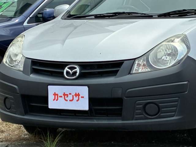 Mazda Familia Van 3