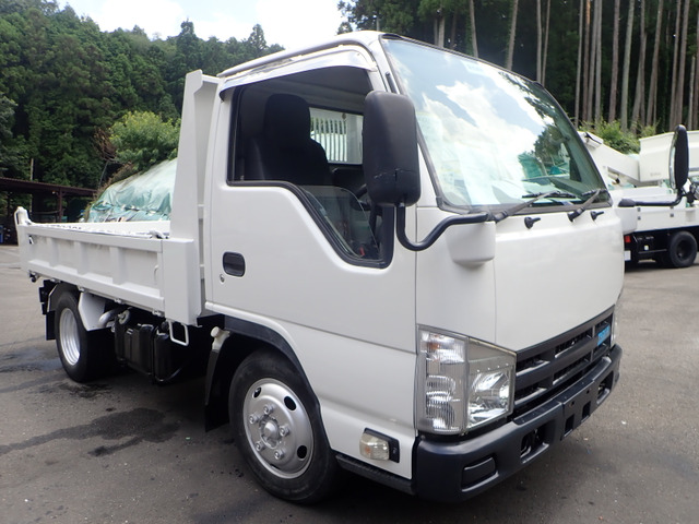 Isuzu Elf 5