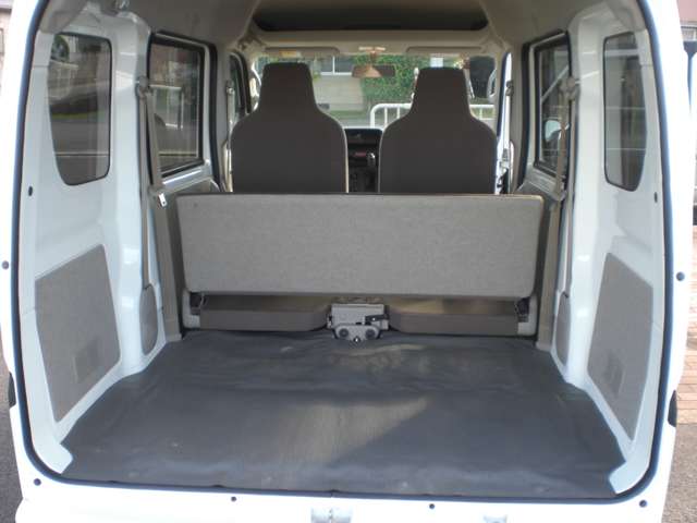 Suzuki Every 12