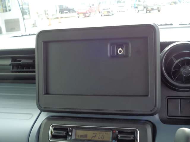 Suzuki Spacia Base 4