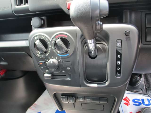 Suzuki Every 9
