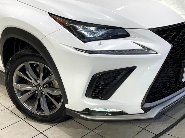 Lexus NX 12