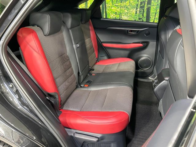 Lexus NX 9