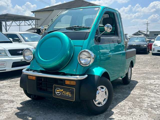 Daihatsu Midget II 3